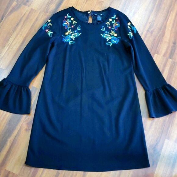 EUC Oliva & Grace Blk Embroidered Midi Boho Dress - Picture 1 of 6